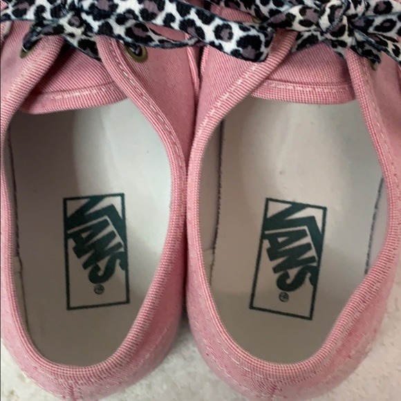 EUC Vans pink sneakers, size 8 women’s 6.5 men’s - Picture 8 of 10